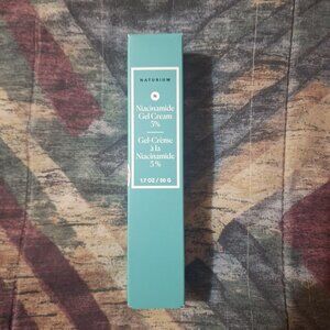 🌿 Naturium Niacinamide Gel Cream 5% – NEW IN BOX